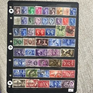 Britain postage stamps #4- 50 stamps